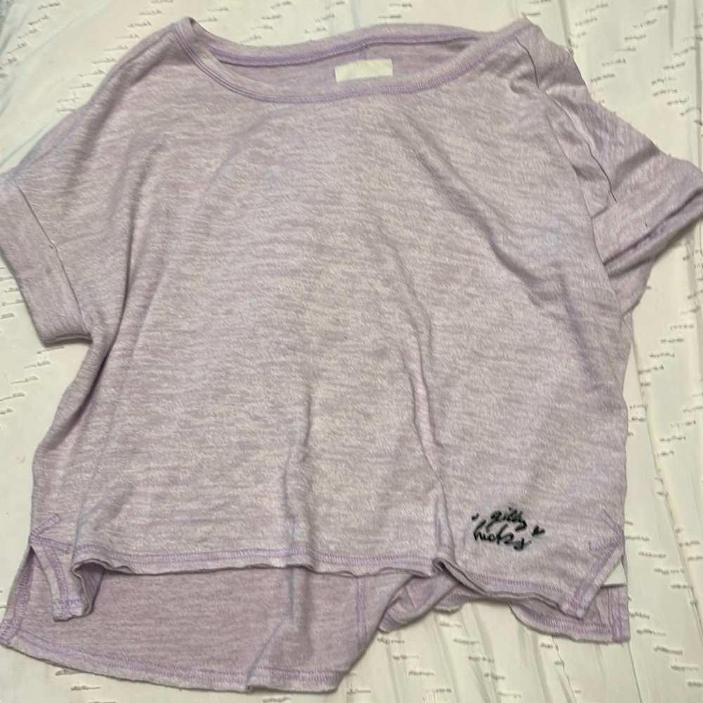 billy hicks cropped lounge shirt
